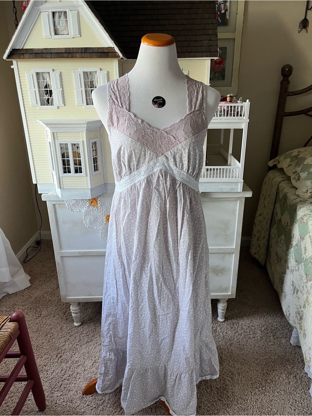 Light lavender Lace-Trim nightgown small